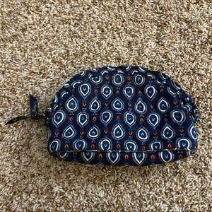 Vera Bradley blue zip makeup bag